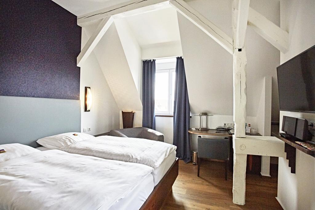 Hotel Zur Wartburg Rheda-Wiedenbrueck Luaran gambar