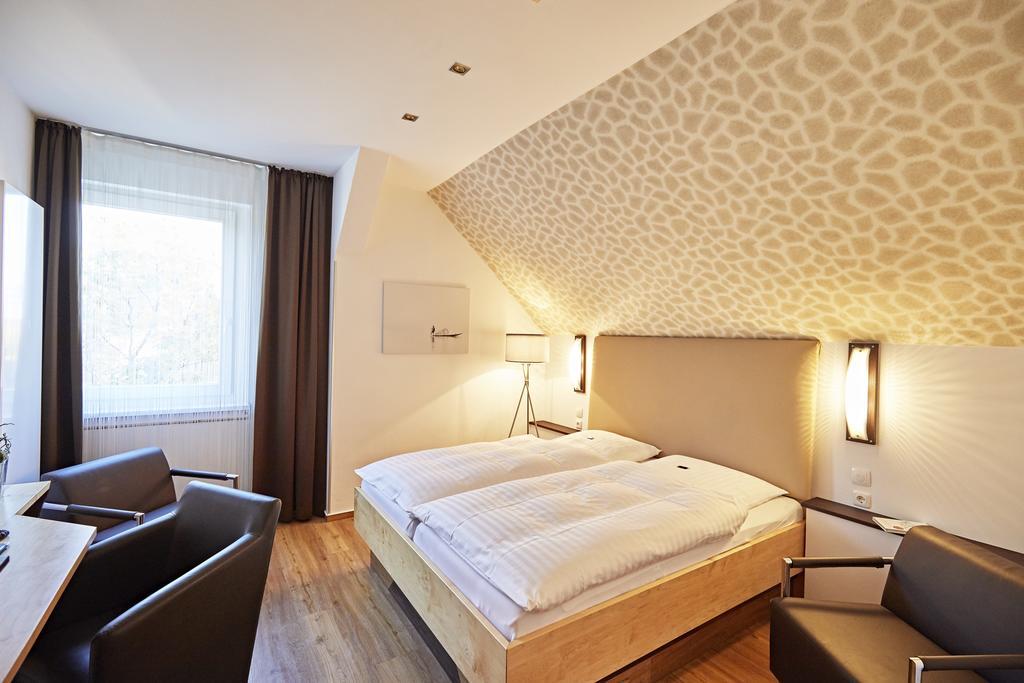 Hotel Zur Wartburg Rheda-Wiedenbrueck Luaran gambar