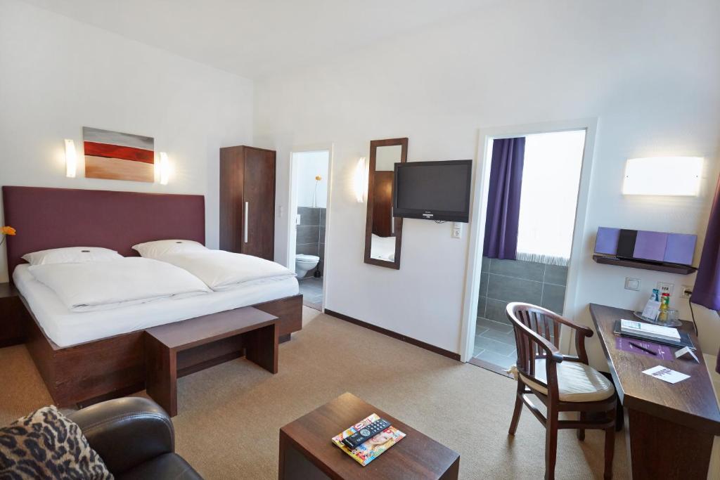 Hotel Zur Wartburg Rheda-Wiedenbrueck Luaran gambar